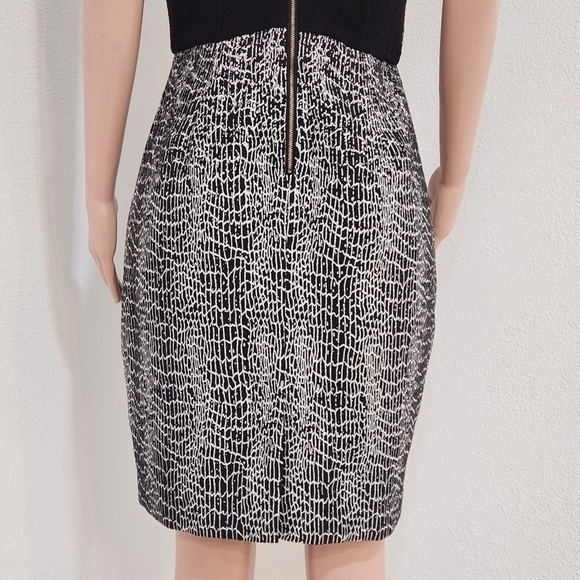 J.taylor Blk & Wht Pat. Print Sheath Dress Sz: 12 - Picture 7 of 11